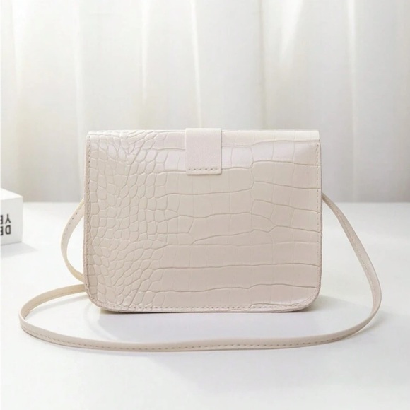 ⚠️Clearance Beige Crocodile Print Square Crossbody Bag - Picture 2 of 7